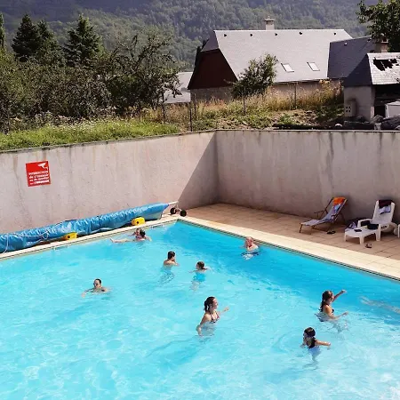 2 Pieces Pour 6 Personnes Avec Piscine, Proche Saint-lary-soulan - Fr-1-504-178 Apartment *
